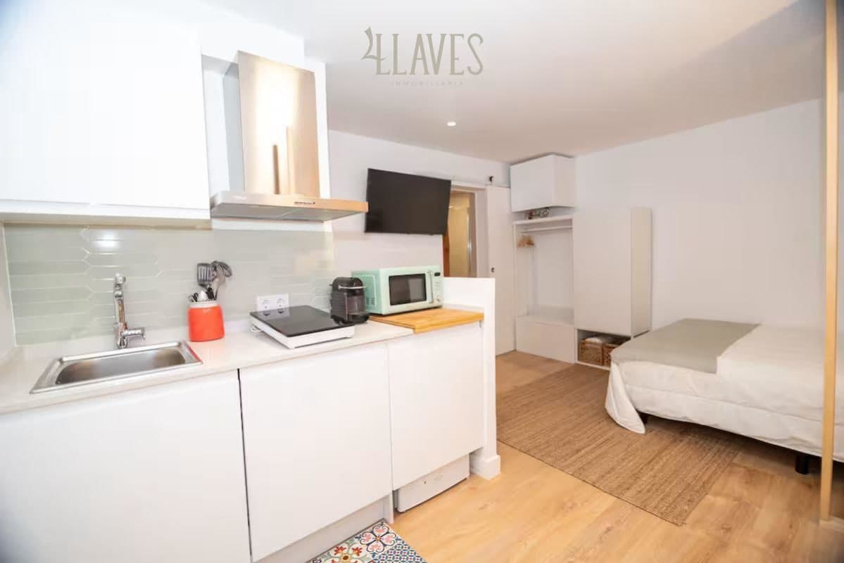 Estudio en Calle del Salitre, Lavapiés - Imagen 9