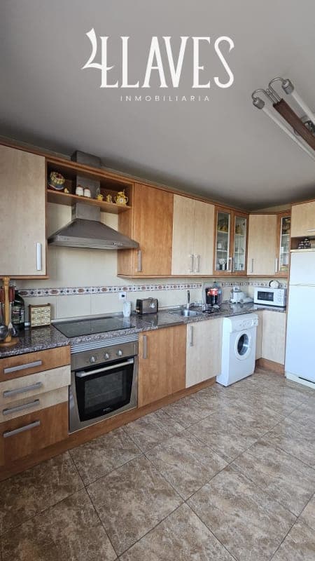 CHALET CALLE VICTORIA TEMBLEQUE - Imagen 2