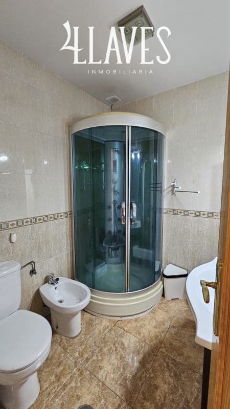 CHALET CALLE VICTORIA TEMBLEQUE - Imagen 4