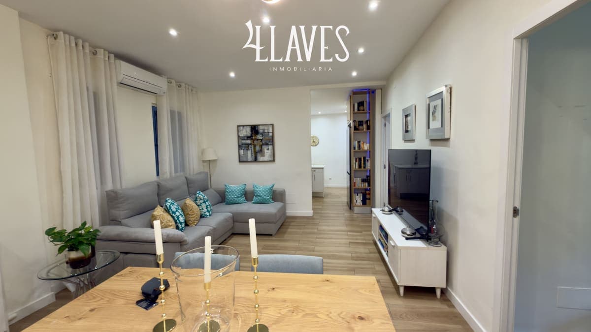 PISO EXTERIOR EN CALLE EMBAJADORES - Imagen 27