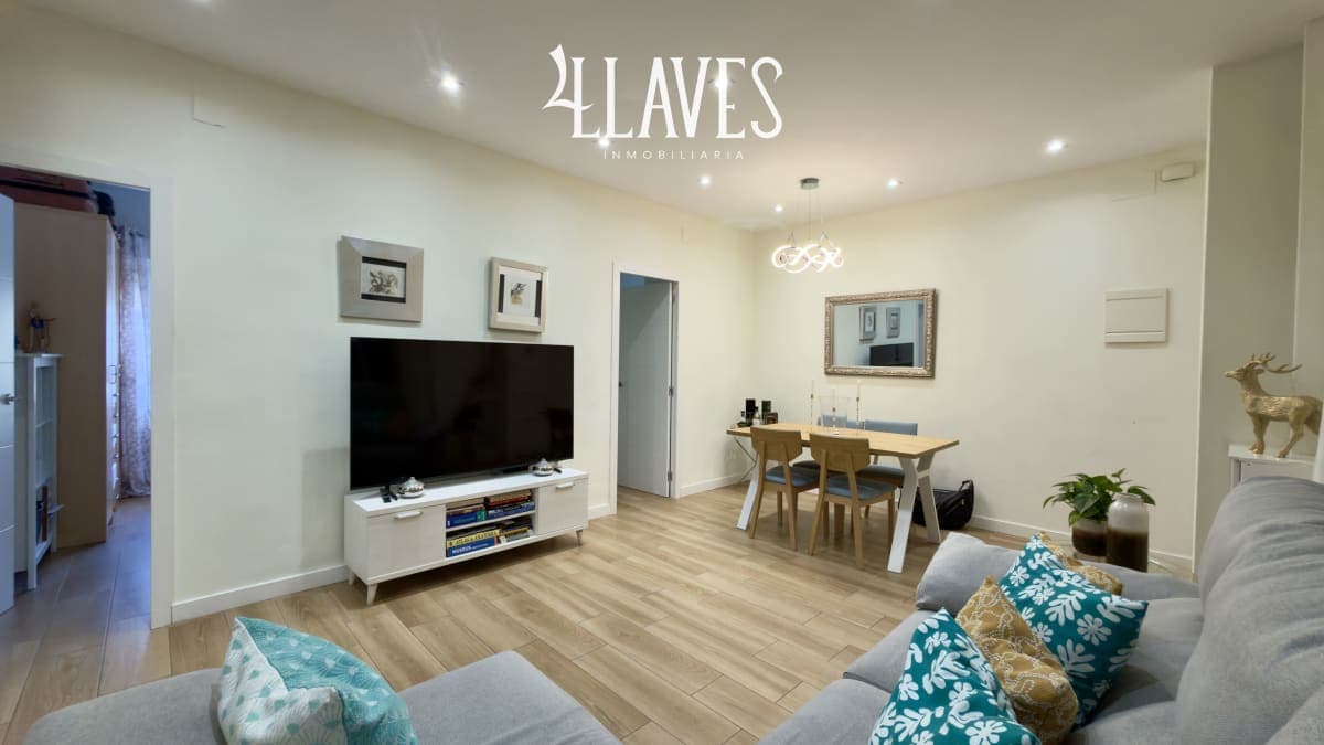 PISO EXTERIOR EN CALLE EMBAJADORES - Imagen 29