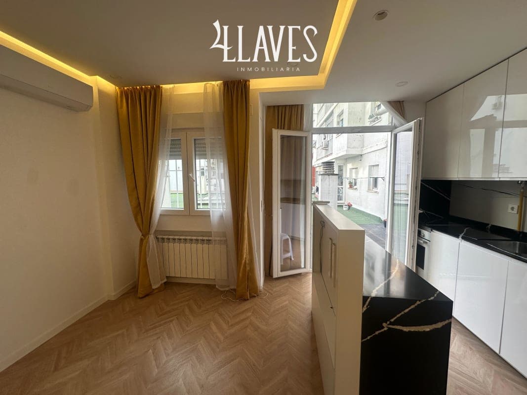 Piso en Calle de Linneo, Madrid - Imagen 17