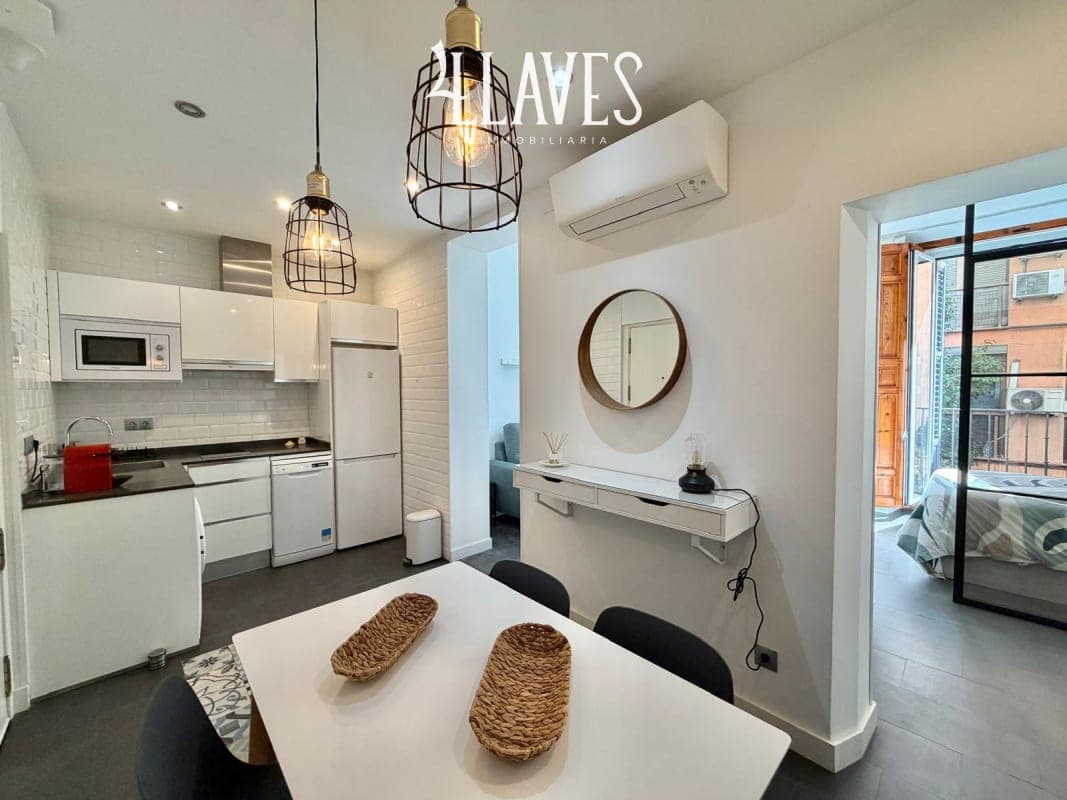 PISO EN LAVAPIES - Imagen 3