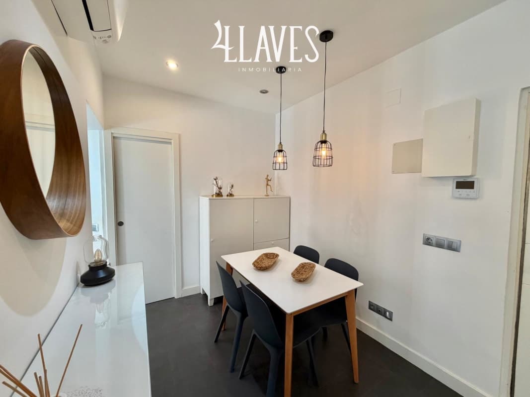 PISO EN LAVAPIES - Imagen 5