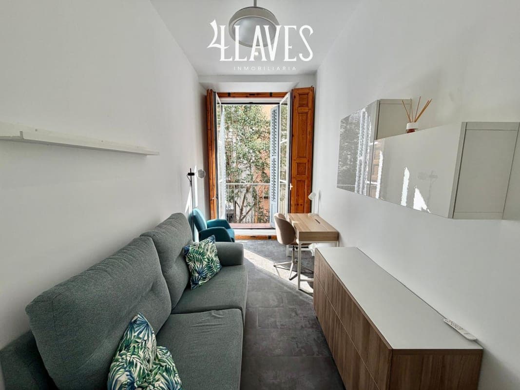 PISO EN LAVAPIES - Imagen 7