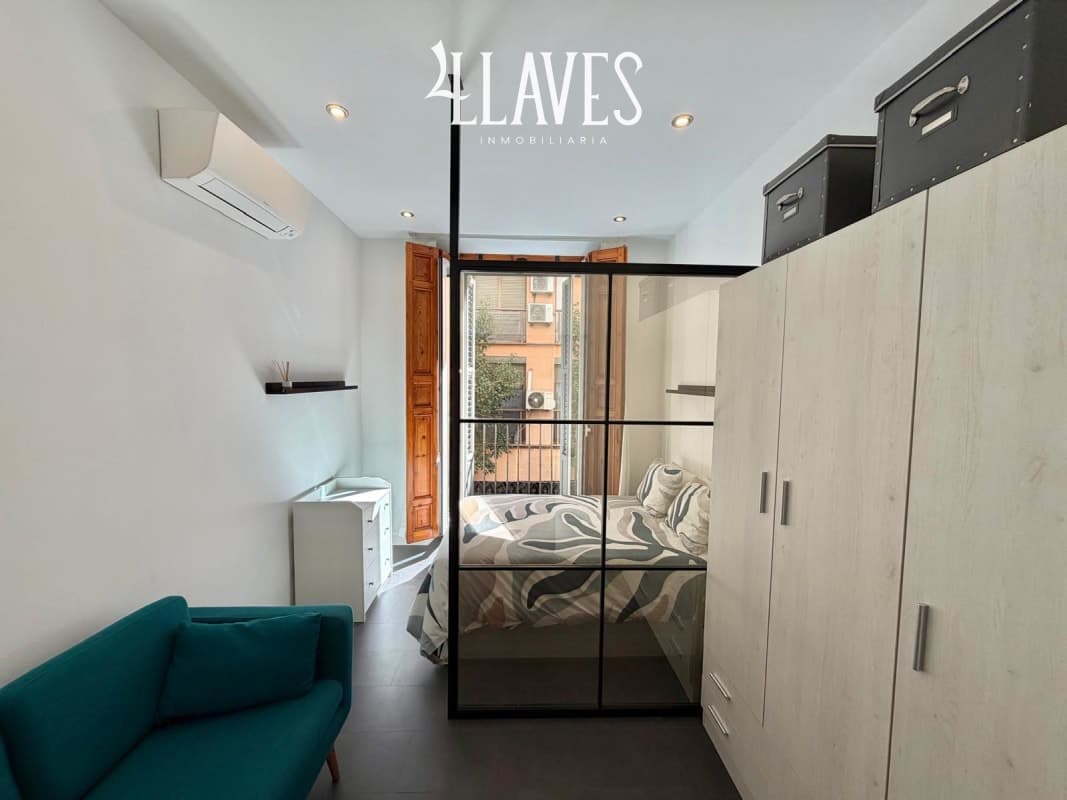 PISO EN LAVAPIES - Imagen 12